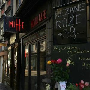 狂躁欧美肥臀大BBBB
